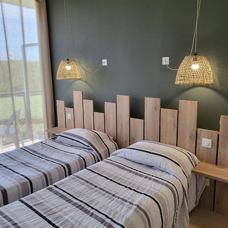 Logis Le Cadusia Hotel Chaource Ngoại thất bức ảnh